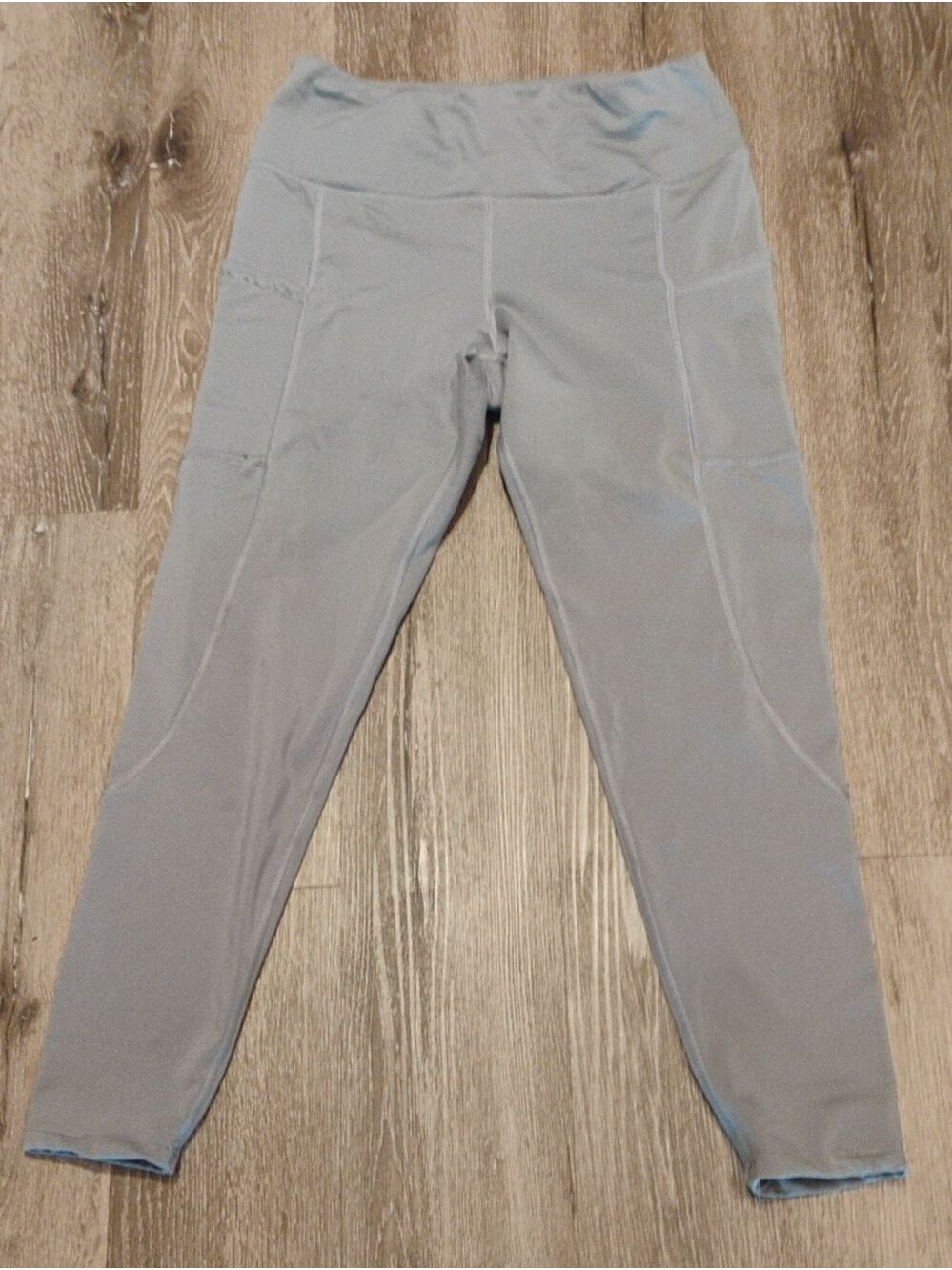 GreyLeggings With Pockets Insulated Size Medium